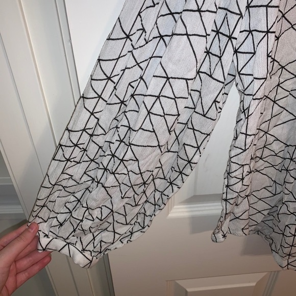 Velvet by Graham & Spencer Printed Peasant Blouse - Picture 3 of 7